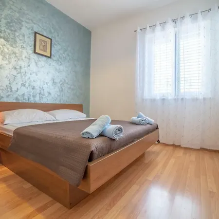 Gostinjska kuća Jasna Slano